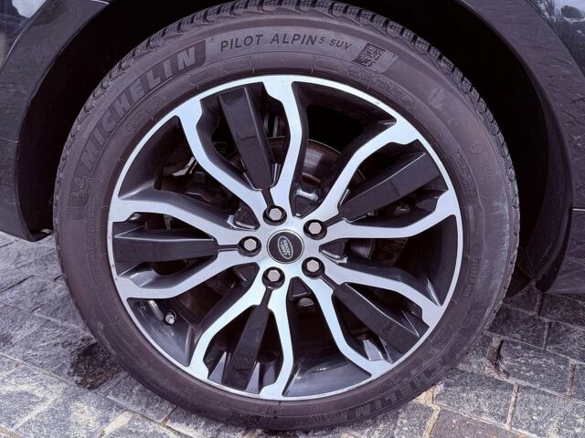 Чорний Ленд Ровер Range Rover Sport, об'ємом двигуна 2.99 л та пробігом 171 тис. км за 39000 $, фото 33 на Automoto.ua