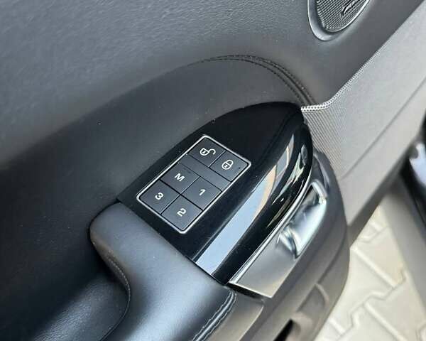 Черный Ленд Ровер Рендж Ровер Спорт, объемом двигателя 3 л и пробегом 101 тыс. км за 33500 $, фото 66 на Automoto.ua