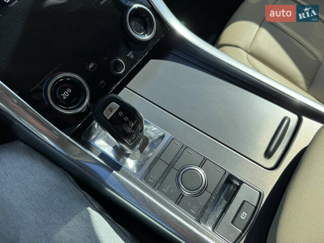 Чорний Ленд Ровер Range Rover Sport, об'ємом двигуна 2.99 л та пробігом 165 тис. км за 41990 $, фото 27 на Automoto.ua