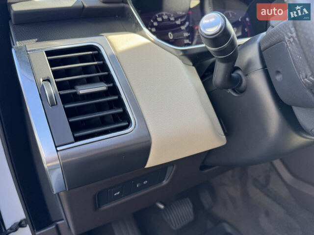 Чорний Ленд Ровер Range Rover Sport, об'ємом двигуна 2.99 л та пробігом 165 тис. км за 38490 $, фото 21 на Automoto.ua