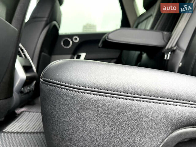 Чорний Ленд Ровер Range Rover Sport, об'ємом двигуна 2.99 л та пробігом 27 тис. км за 55000 $, фото 40 на Automoto.ua