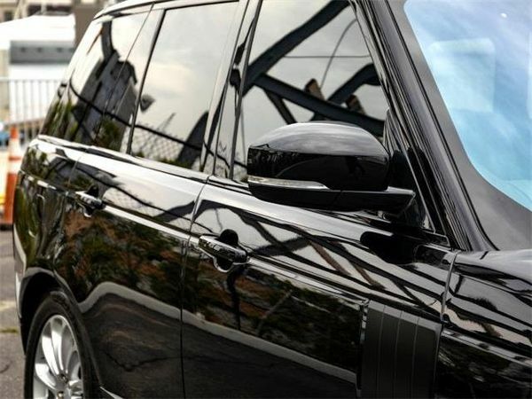 Чорний Ленд Ровер Range Rover Sport, об'ємом двигуна 3 л та пробігом 155 тис. км за 47000 $, фото 3 на Automoto.ua