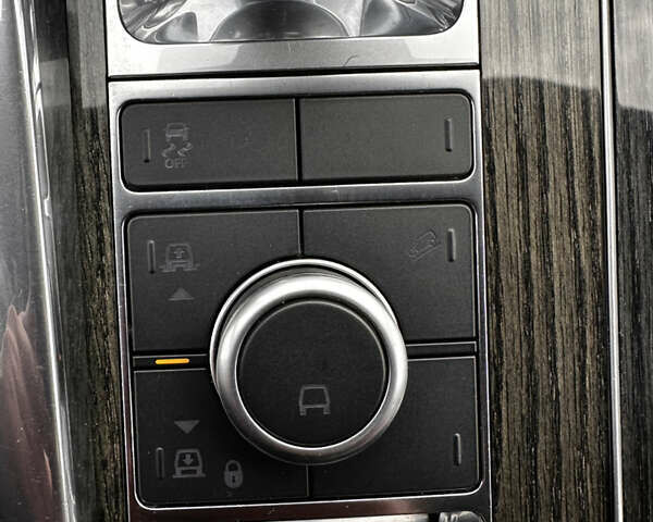 Черный Ленд Ровер Рендж Ровер Спорт, объемом двигателя 3 л и пробегом 61 тыс. км за 44500 $, фото 46 на Automoto.ua