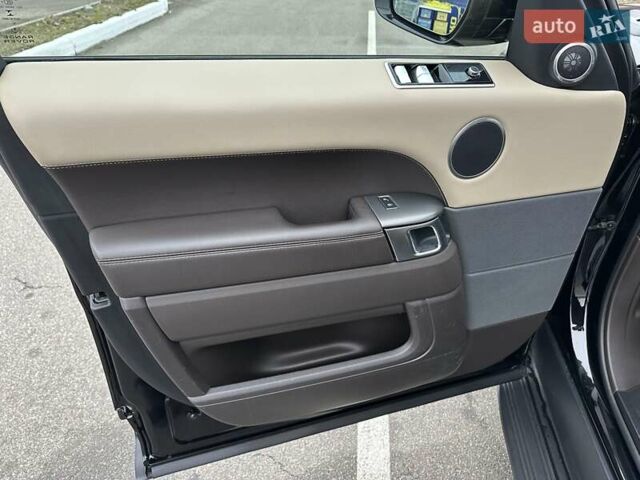 Черный Ленд Ровер Рендж Ровер Спорт, объемом двигателя 2 л и пробегом 72 тыс. км за 45000 $, фото 12 на Automoto.ua