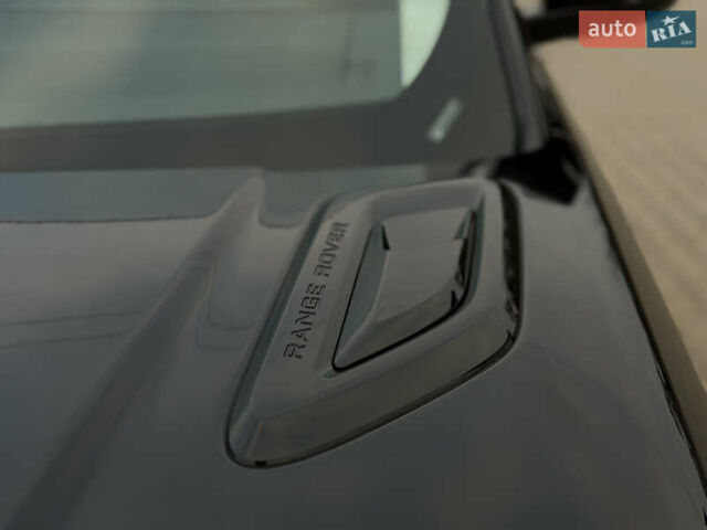 Черный Ленд Ровер Рендж Ровер Спорт, объемом двигателя 2.99 л и пробегом 164 тыс. км за 47000 $, фото 18 на Automoto.ua