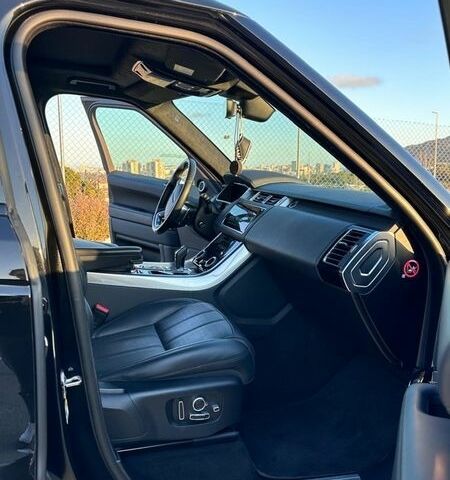 Чорний Ленд Ровер Range Rover Sport, об'ємом двигуна 3 л та пробігом 130 тис. км за 56500 $, фото 3 на Automoto.ua