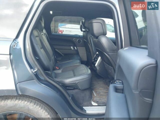 Чорний Ленд Ровер Range Rover Sport, об'ємом двигуна 3 л та пробігом 87 тис. км за 14000 $, фото 6 на Automoto.ua