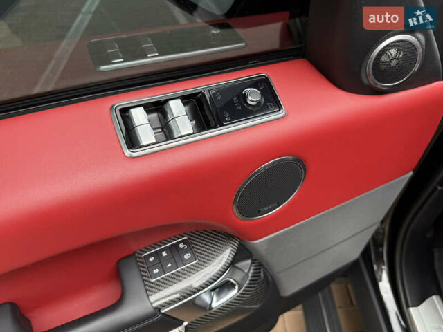 Чорний Ленд Ровер Range Rover Sport, об'ємом двигуна 5 л та пробігом 61 тис. км за 65000 $, фото 39 на Automoto.ua