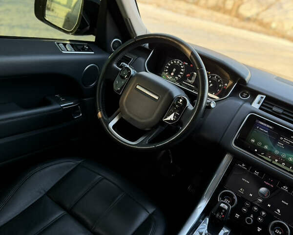 Чорний Ленд Ровер Range Rover Sport, об'ємом двигуна 2 л та пробігом 118 тис. км за 47200 $, фото 29 на Automoto.ua