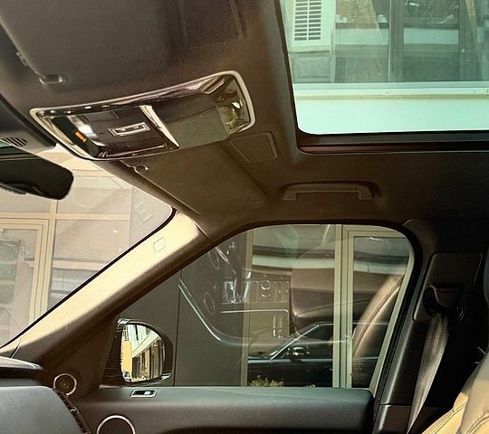 Чорний Ленд Ровер Range Rover Sport, об'ємом двигуна 3 л та пробігом 79 тис. км за 50000 $, фото 47 на Automoto.ua