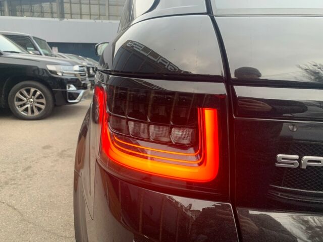 Чорний Ленд Ровер Range Rover Sport, об'ємом двигуна 3 л та пробігом 2 тис. км за 84999 $, фото 8 на Automoto.ua