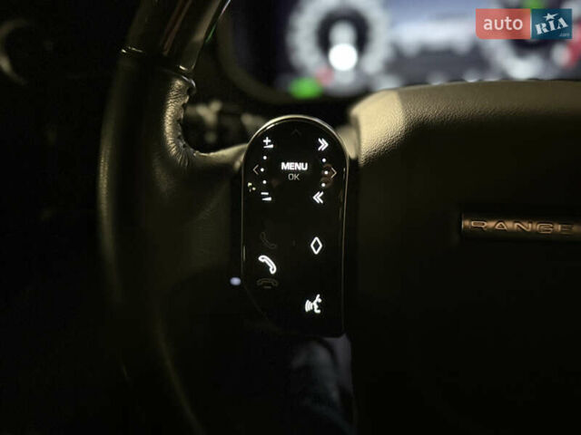 Чорний Ленд Ровер Range Rover Sport, об'ємом двигуна 2 л та пробігом 72 тис. км за 47000 $, фото 53 на Automoto.ua