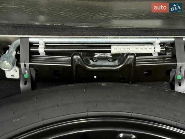 Черный Ленд Ровер Рендж Ровер Спорт, объемом двигателя 2.99 л и пробегом 139 тыс. км за 51000 $, фото 54 на Automoto.ua