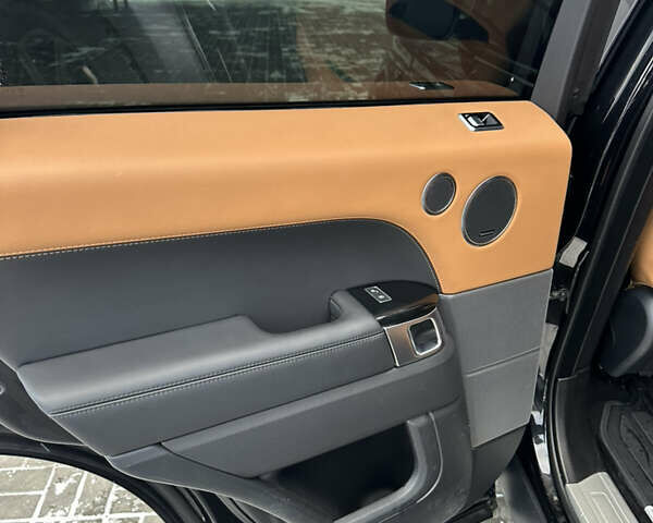 Черный Ленд Ровер Рендж Ровер Спорт, объемом двигателя 2.99 л и пробегом 97 тыс. км за 62900 $, фото 19 на Automoto.ua