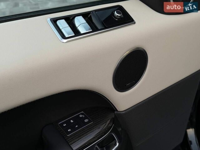 Чорний Ленд Ровер Range Rover Sport, об'ємом двигуна 3 л та пробігом 83 тис. км за 42500 $, фото 29 на Automoto.ua