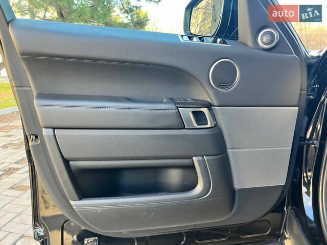 Черный Ленд Ровер Рендж Ровер Спорт, объемом двигателя 2.99 л и пробегом 135 тыс. км за 47500 $, фото 20 на Automoto.ua