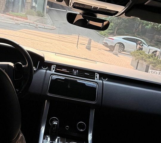 Чорний Ленд Ровер Range Rover Sport, об'ємом двигуна 3 л та пробігом 79 тис. км за 50000 $, фото 61 на Automoto.ua