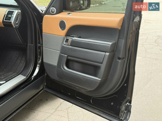 Черный Ленд Ровер Рендж Ровер Спорт, объемом двигателя 2.99 л и пробегом 139 тыс. км за 51000 $, фото 57 на Automoto.ua