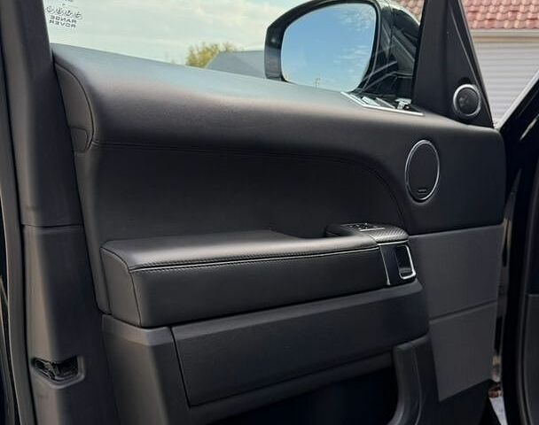 Чорний Ленд Ровер Range Rover Sport, об'ємом двигуна 2.99 л та пробігом 172 тис. км за 39900 $, фото 20 на Automoto.ua