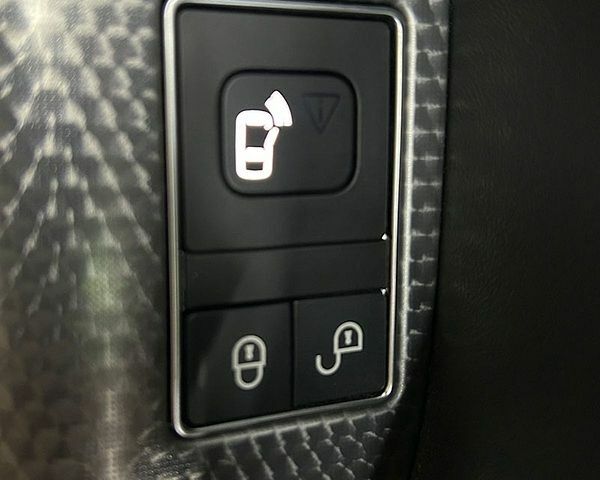 Чорний Ленд Ровер Range Rover Sport, об'ємом двигуна 3 л та пробігом 133 тис. км за 55000 $, фото 23 на Automoto.ua