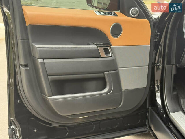 Черный Ленд Ровер Рендж Ровер Спорт, объемом двигателя 2.99 л и пробегом 139 тыс. км за 51000 $, фото 35 на Automoto.ua