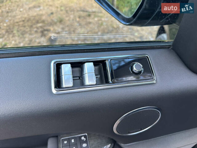 Чорний Ленд Ровер Range Rover Sport, об'ємом двигуна 2.99 л та пробігом 251 тис. км за 39000 $, фото 18 на Automoto.ua