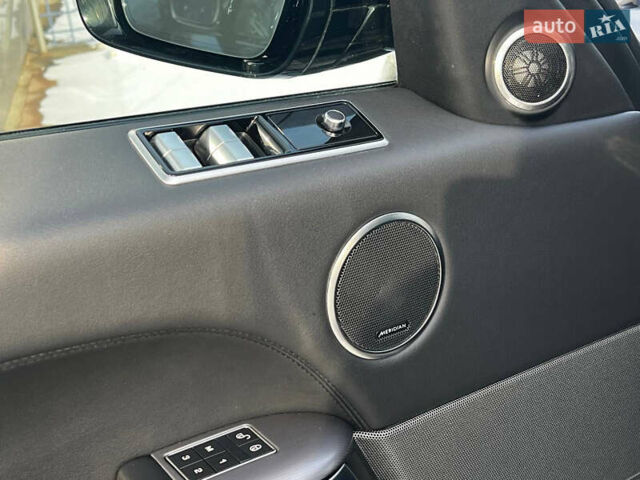 Черный Ленд Ровер Рендж Ровер Спорт, объемом двигателя 3 л и пробегом 112 тыс. км за 41500 $, фото 9 на Automoto.ua