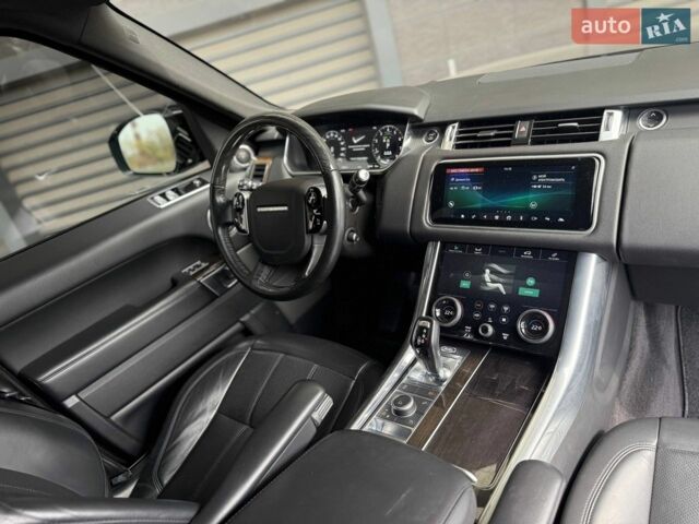 Чорний Ленд Ровер Range Rover Sport, об'ємом двигуна 2 л та пробігом 73 тис. км за 42500 $, фото 16 на Automoto.ua
