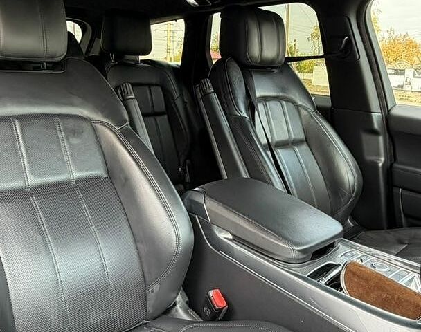 Чорний Ленд Ровер Range Rover Sport, об'ємом двигуна 2.99 л та пробігом 172 тис. км за 39900 $, фото 33 на Automoto.ua
