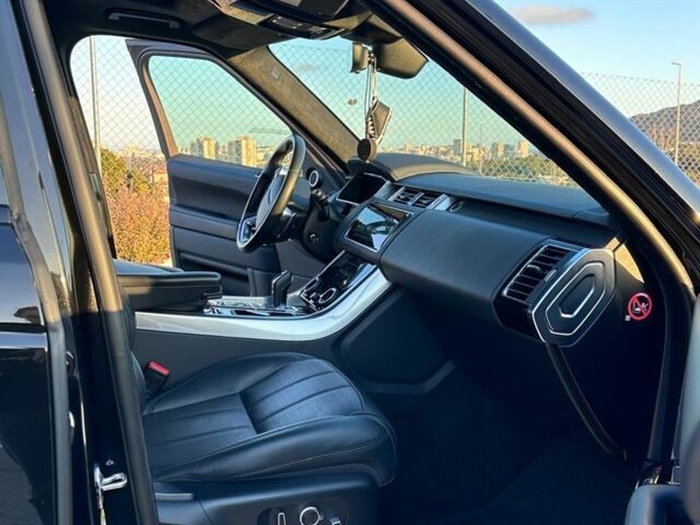 Чорний Ленд Ровер Range Rover Sport, об'ємом двигуна 3 л та пробігом 130 тис. км за 49950 $, фото 4 на Automoto.ua