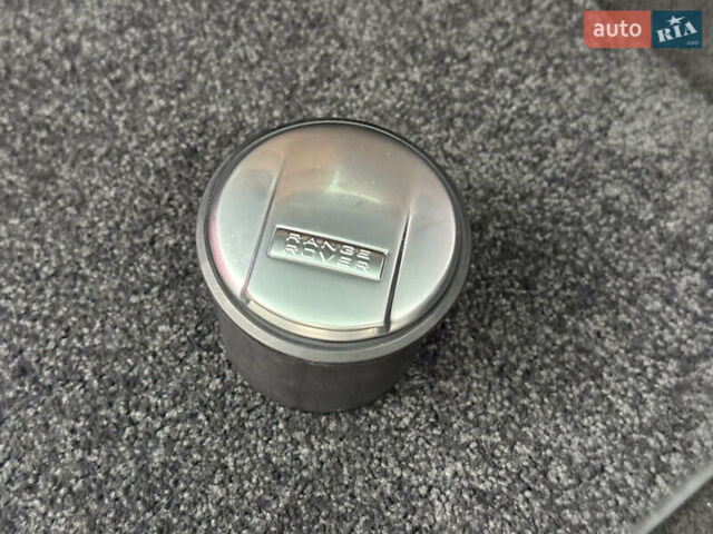 Черный Ленд Ровер Рендж Ровер Спорт, объемом двигателя 2.99 л и пробегом 139 тыс. км за 51000 $, фото 55 на Automoto.ua