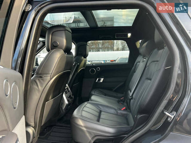 Черный Ленд Ровер Рендж Ровер Спорт, объемом двигателя 3 л и пробегом 112 тыс. км за 41500 $, фото 17 на Automoto.ua