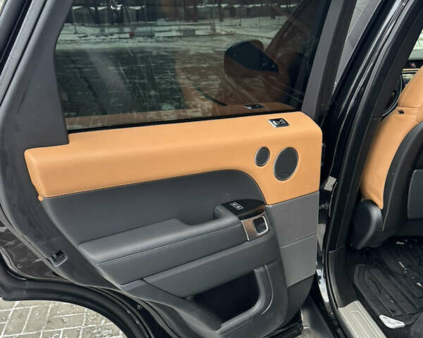 Черный Ленд Ровер Рендж Ровер Спорт, объемом двигателя 2.99 л и пробегом 97 тыс. км за 62900 $, фото 21 на Automoto.ua