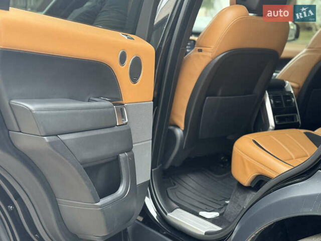 Черный Ленд Ровер Рендж Ровер Спорт, объемом двигателя 2.99 л и пробегом 139 тыс. км за 51000 $, фото 44 на Automoto.ua