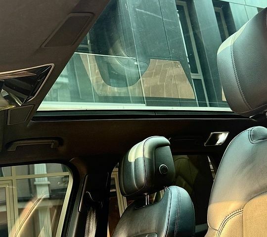 Чорний Ленд Ровер Range Rover Sport, об'ємом двигуна 3 л та пробігом 79 тис. км за 50000 $, фото 48 на Automoto.ua