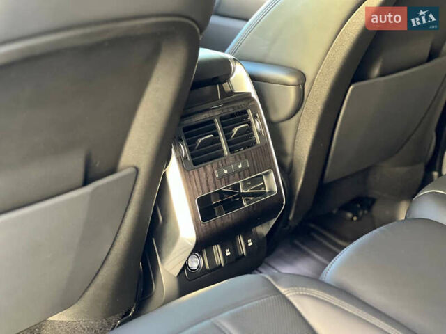 Черный Ленд Ровер Рендж Ровер Спорт, объемом двигателя 2.99 л и пробегом 135 тыс. км за 47500 $, фото 28 на Automoto.ua