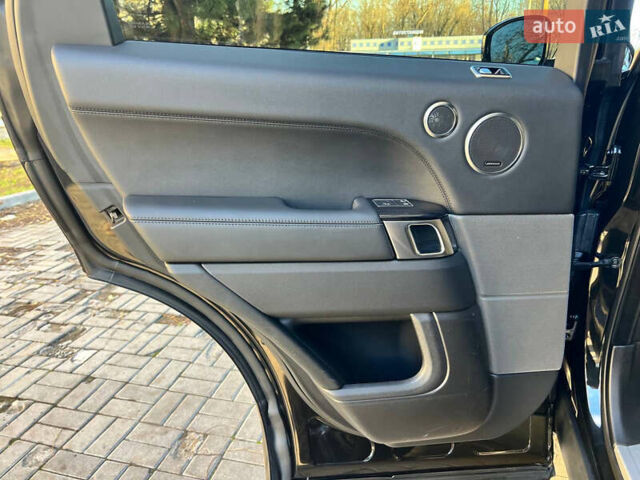 Черный Ленд Ровер Рендж Ровер Спорт, объемом двигателя 2.99 л и пробегом 135 тыс. км за 47500 $, фото 26 на Automoto.ua