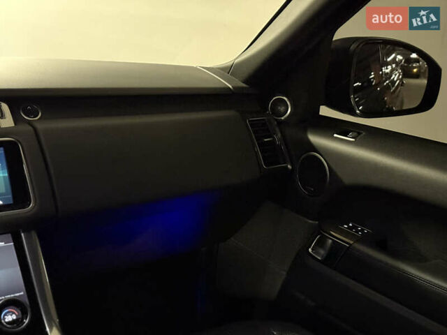 Чорний Ленд Ровер Range Rover Sport, об'ємом двигуна 2 л та пробігом 72 тис. км за 47000 $, фото 38 на Automoto.ua