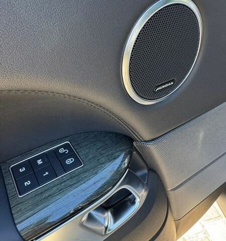 Чорний Ленд Ровер Range Rover Sport, об'ємом двигуна 2.99 л та пробігом 257 тис. км за 39999 $, фото 56 на Automoto.ua