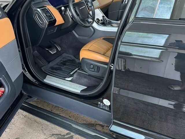 Чорний Ленд Ровер Range Rover Sport, об'ємом двигуна 2.99 л та пробігом 151 тис. км за 45800 $, фото 16 на Automoto.ua
