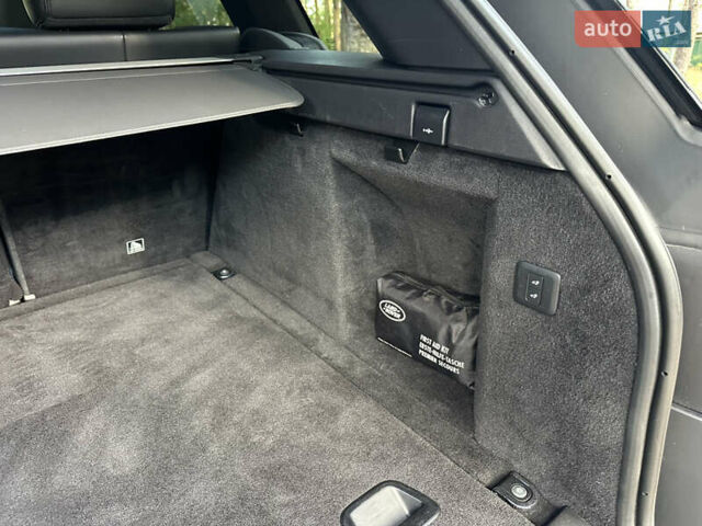 Чорний Ленд Ровер Range Rover Sport, об'ємом двигуна 2.99 л та пробігом 251 тис. км за 39000 $, фото 28 на Automoto.ua