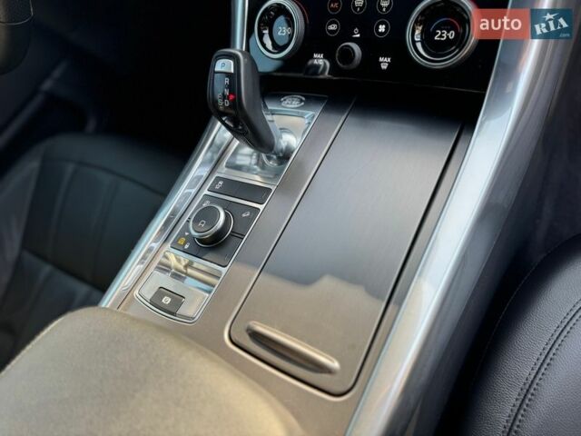 Чорний Ленд Ровер Range Rover Sport, об'ємом двигуна 3 л та пробігом 102 тис. км за 44600 $, фото 27 на Automoto.ua