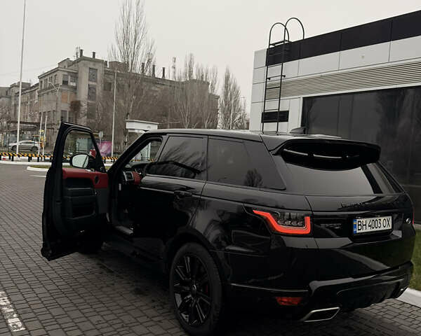 Черный Ленд Ровер Рендж Ровер Спорт, объемом двигателя 3 л и пробегом 30 тыс. км за 67000 $, фото 1 на Automoto.ua