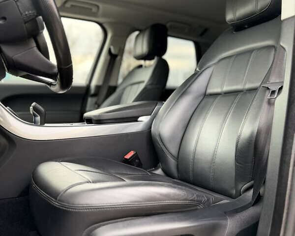 Черный Ленд Ровер Рендж Ровер Спорт, объемом двигателя 2.99 л и пробегом 135 тыс. км за 48900 $, фото 12 на Automoto.ua