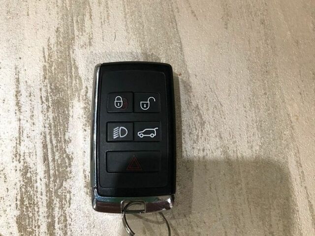 Чорний Ленд Ровер Range Rover Sport, об'ємом двигуна 3 л та пробігом 47 тис. км за 49800 $, фото 12 на Automoto.ua