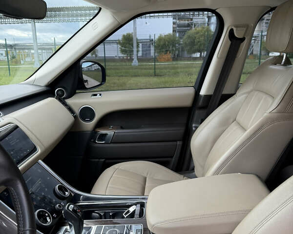 Ленд Ровер Рендж Ровер Спорт 2020 в Коростене на Automoto.ua Черный Ленд Ровер Рендж Ровер Спорт, объемом двигателя 2.99 л и пробегом 99 тыс. км за 60000 $, фото 22 на Automoto.ua
