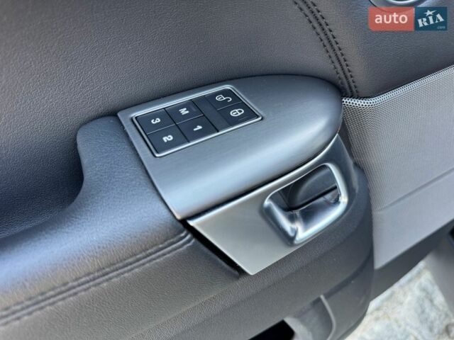 Чорний Ленд Ровер Range Rover Sport, об'ємом двигуна 3 л та пробігом 102 тис. км за 44600 $, фото 22 на Automoto.ua