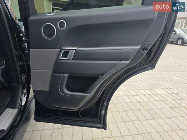 Чорний Ленд Ровер Range Rover Sport, об'ємом двигуна 3 л та пробігом 251 тис. км за 43777 $, фото 58 на Automoto.ua