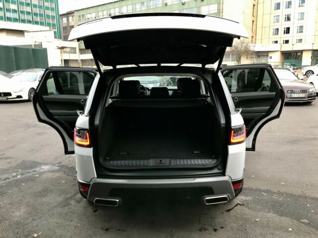 Чорний Ленд Ровер Range Rover Sport, об'ємом двигуна 3 л та пробігом 5 тис. км за 91000 $, фото 47 на Automoto.ua