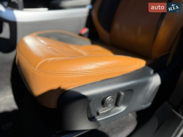 Чорний Ленд Ровер Range Rover Sport, об'ємом двигуна 2.99 л та пробігом 190 тис. км за 49900 $, фото 14 на Automoto.ua